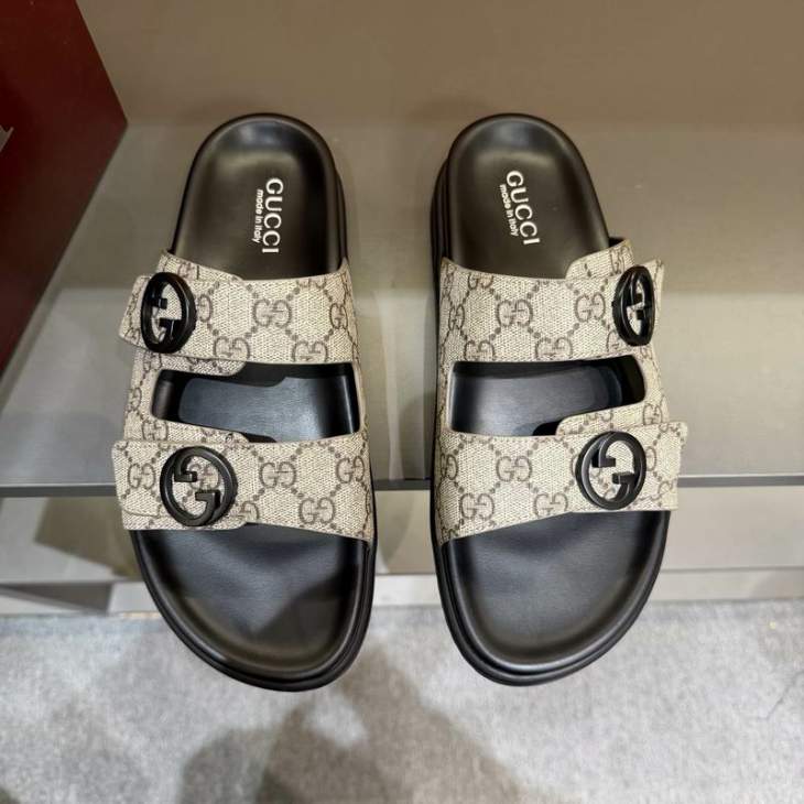 Picture of Gucci Slippers _SKUGuccisz38-45mnq02242392